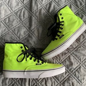 VANS Hightop NWOT